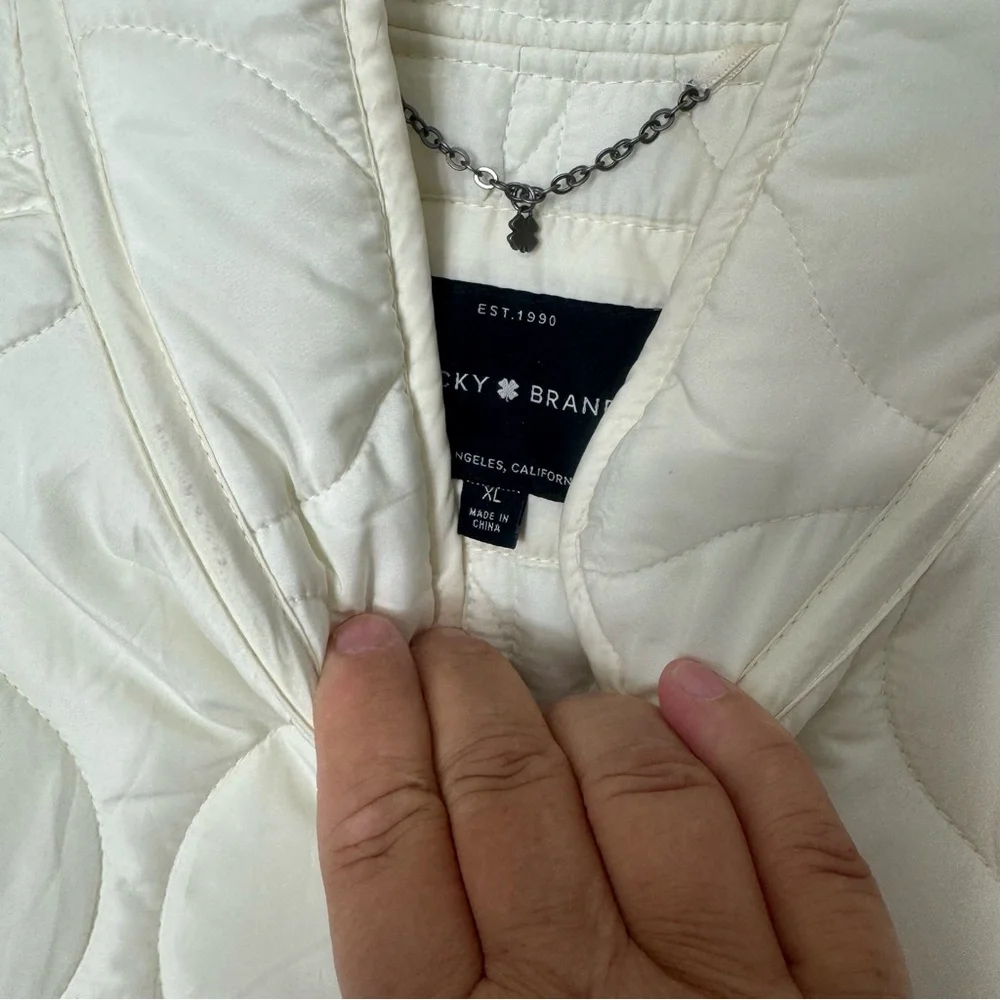 Lucky Brand Polyester quilted full zip jacket size xl - Picture 2 of 3